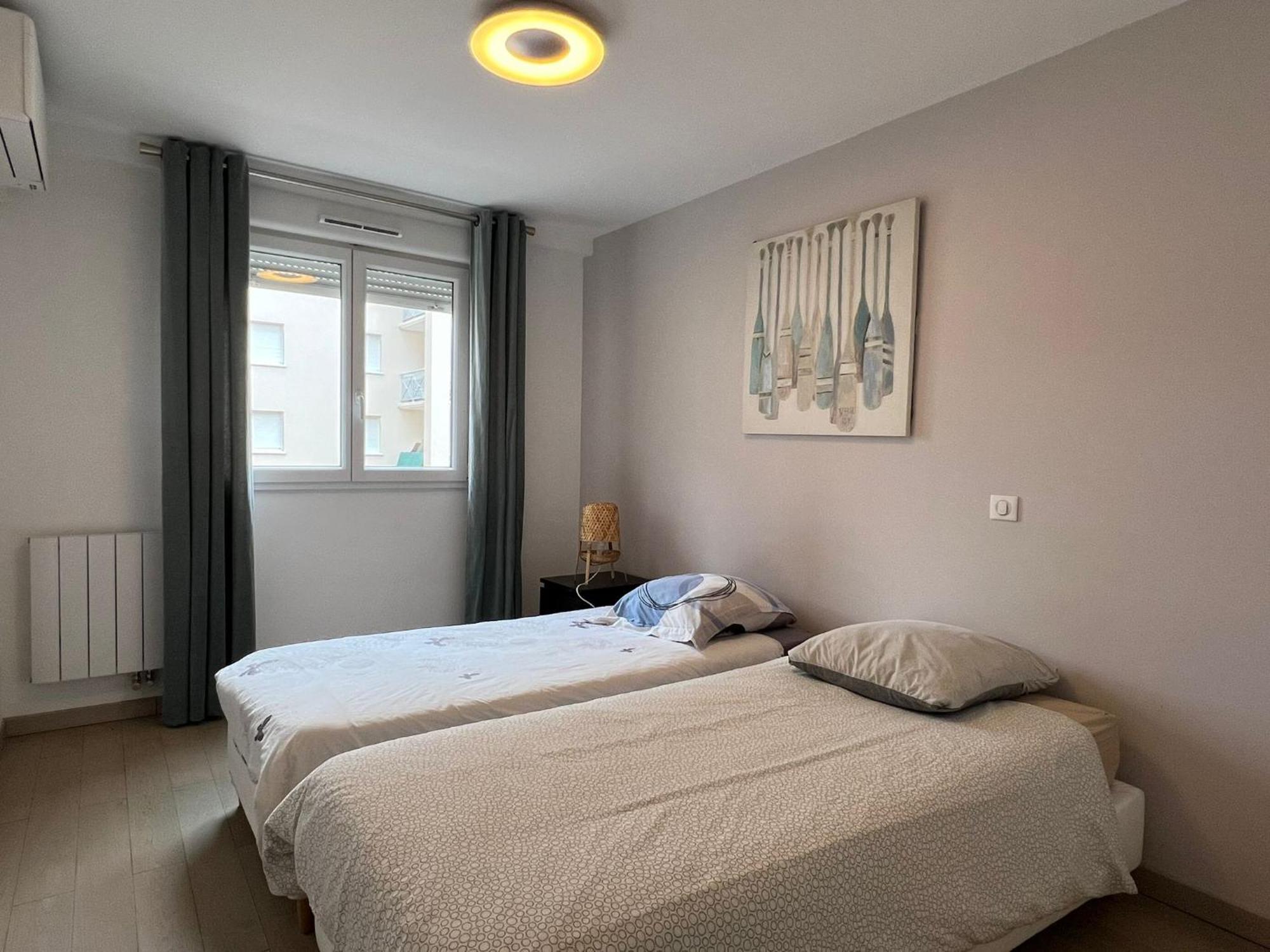 Location 3 Chambres Spacieuses Dans Appartment 2 Mn Rer Bussy Saint Georges Exterior foto