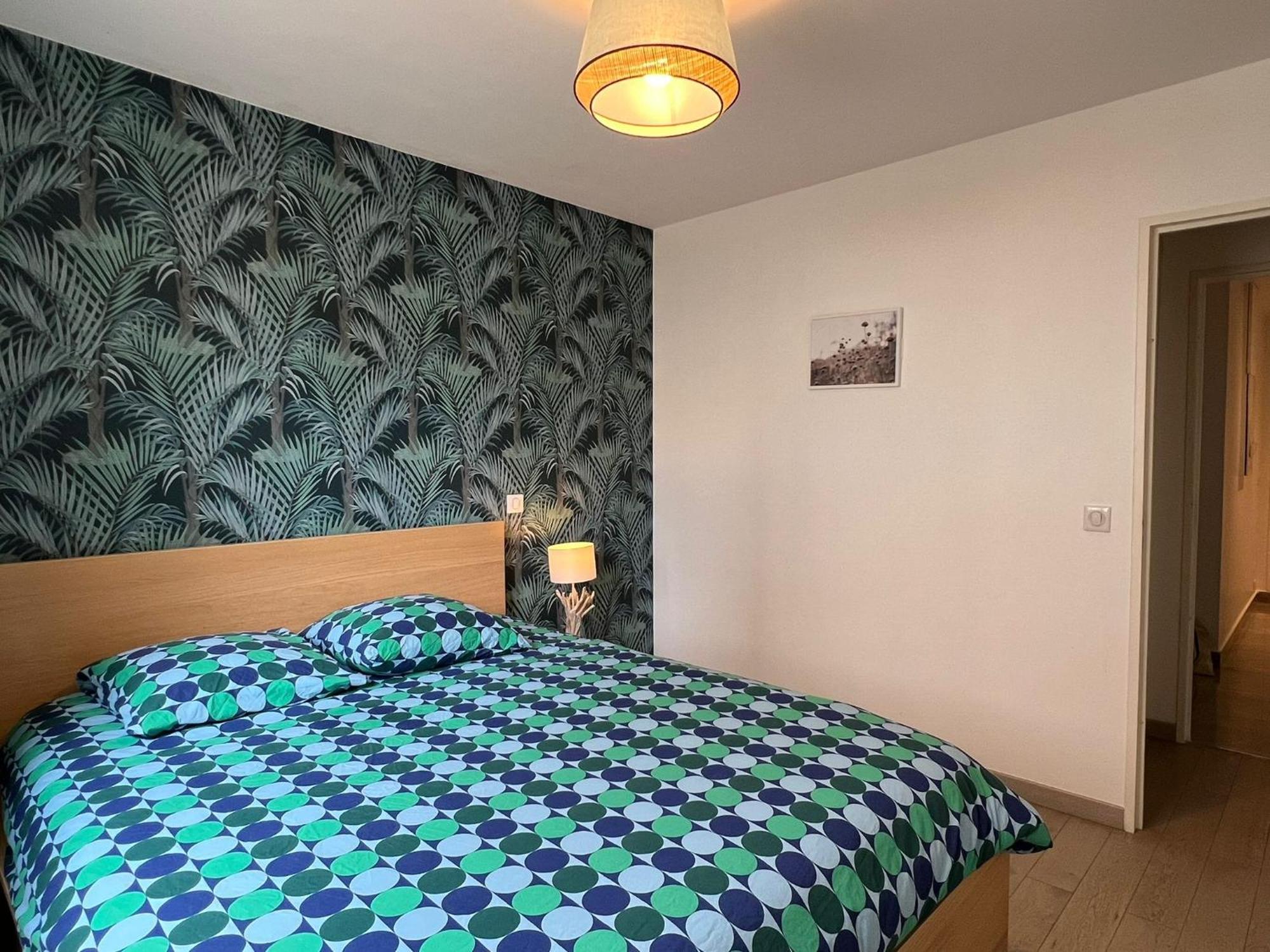 Location 3 Chambres Spacieuses Dans Appartment 2 Mn Rer Bussy Saint Georges Exterior foto